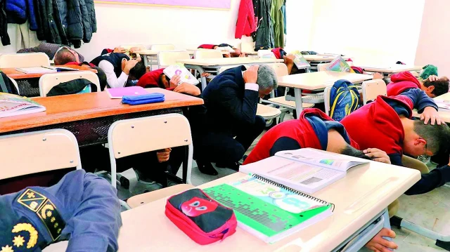 mebden afet kilavuzu XtgA3Ney