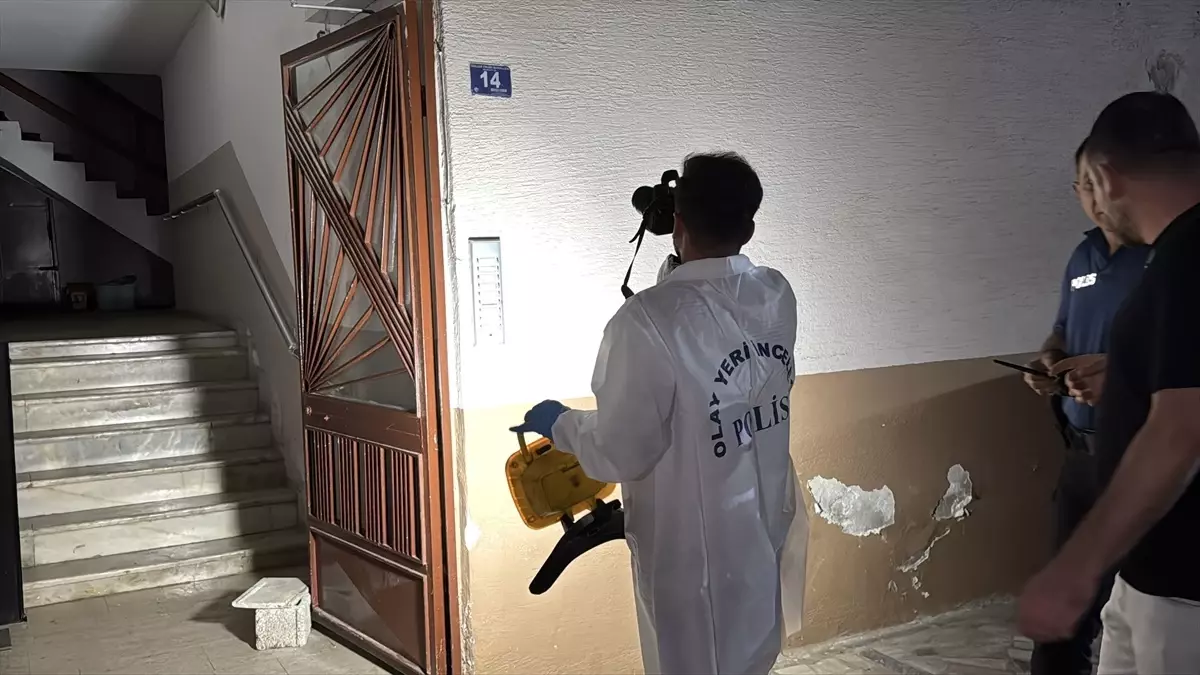 alanyada yangin 1 olu 1 yarali Vvm8b7fF