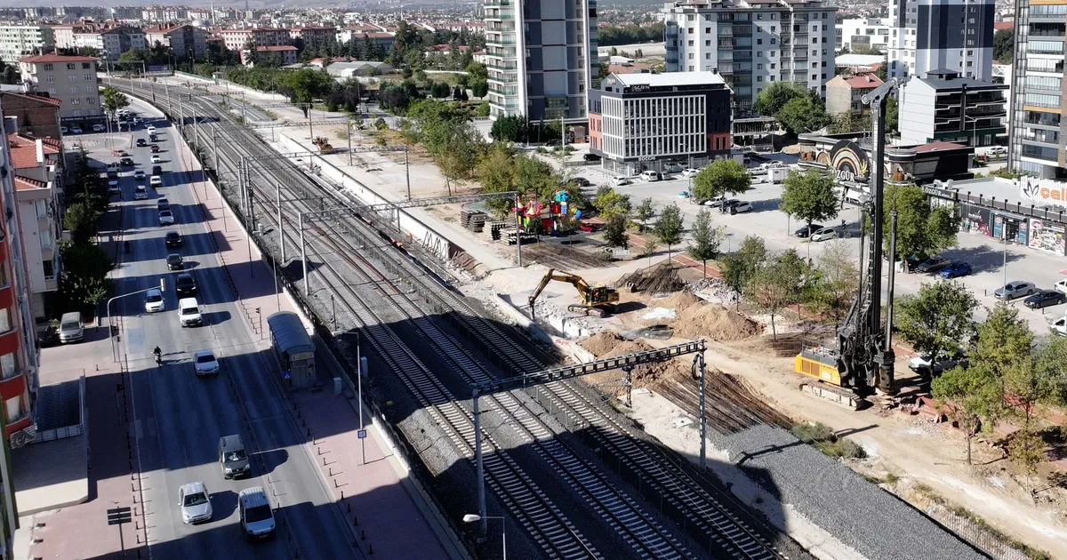 konyaray banliyo hattinda yuzde 80e ulasildi HjSeHqkY