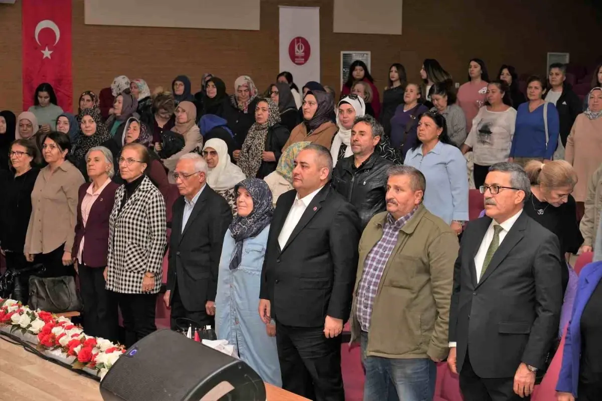 kecioren belediyesinden ataturku anma semineri IcNHpTVl.jpg