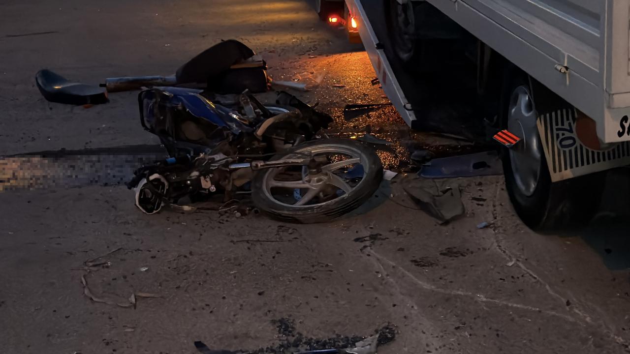 Bolu’da feci kaza! Motosiklet ile kamyonet çarpıştı: 1 ölü, 1 yaralı Boluda feci kaza motosiklet ile kamyonet carpisti 1 olu 1 yarali O2C5RmuQ