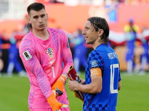 Fenerbahcede dominik livakovic icin transfer gelismesi sakatligi belirleyici olacak gFhsINhH